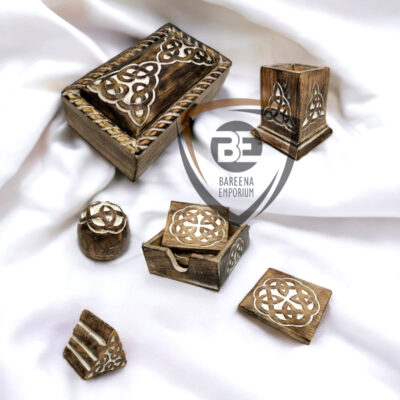 BE - Celtic Knot Carved - Tablewares