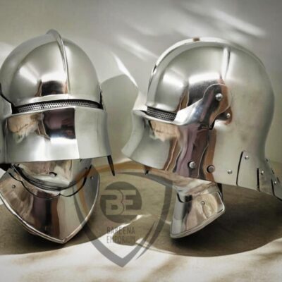 Sallet with adjoined Bevor